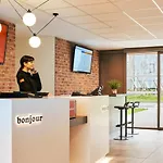 Easyhotel Paris Charles De Gaulle Villepinte 酒店