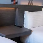 Hotel Easyhotel Paris Charles De Gaulle Villepinte 2*
