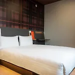 Easyhotel Paris Charles De Gaulle Villepinte Hotel 2*