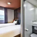 Easyhotel Paris Charles De Gaulle Villepinte 2* Tremblay-en-France