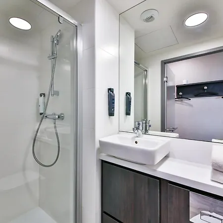 Easyhotel Paris Charles De Gaulle Villepinte 호텔