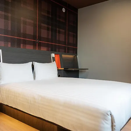 Easyhotel Paris Charles De Gaulle Villepinte 호텔 2*